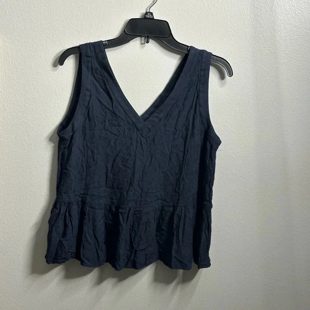 Ann Taylor LOFT Women Navy‎ Blue V-neck Blouse Top Size Small.